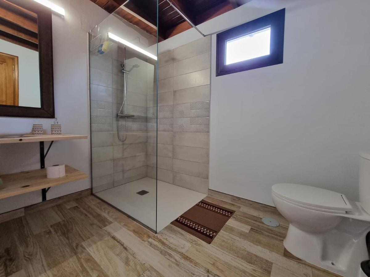 Alunita & Pirita, Habitacion Con Jardin, Terraza Y Wifi En Zona Tranquila Y Centrica Nazaret ภายนอก รูปภาพ