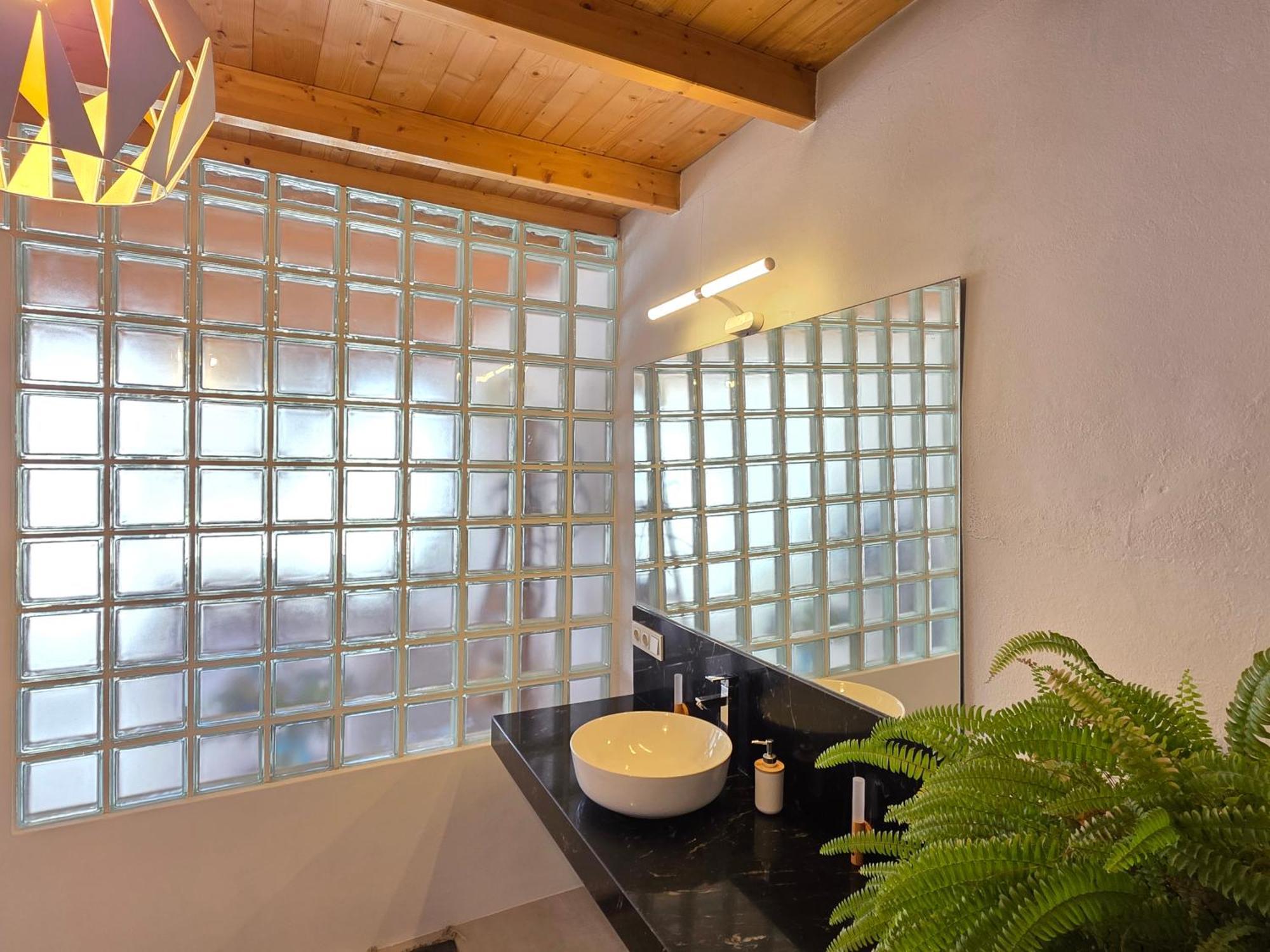 Alunita & Pirita, Habitacion Con Jardin, Terraza Y Wifi En Zona Tranquila Y Centrica Nazaret ภายนอก รูปภาพ