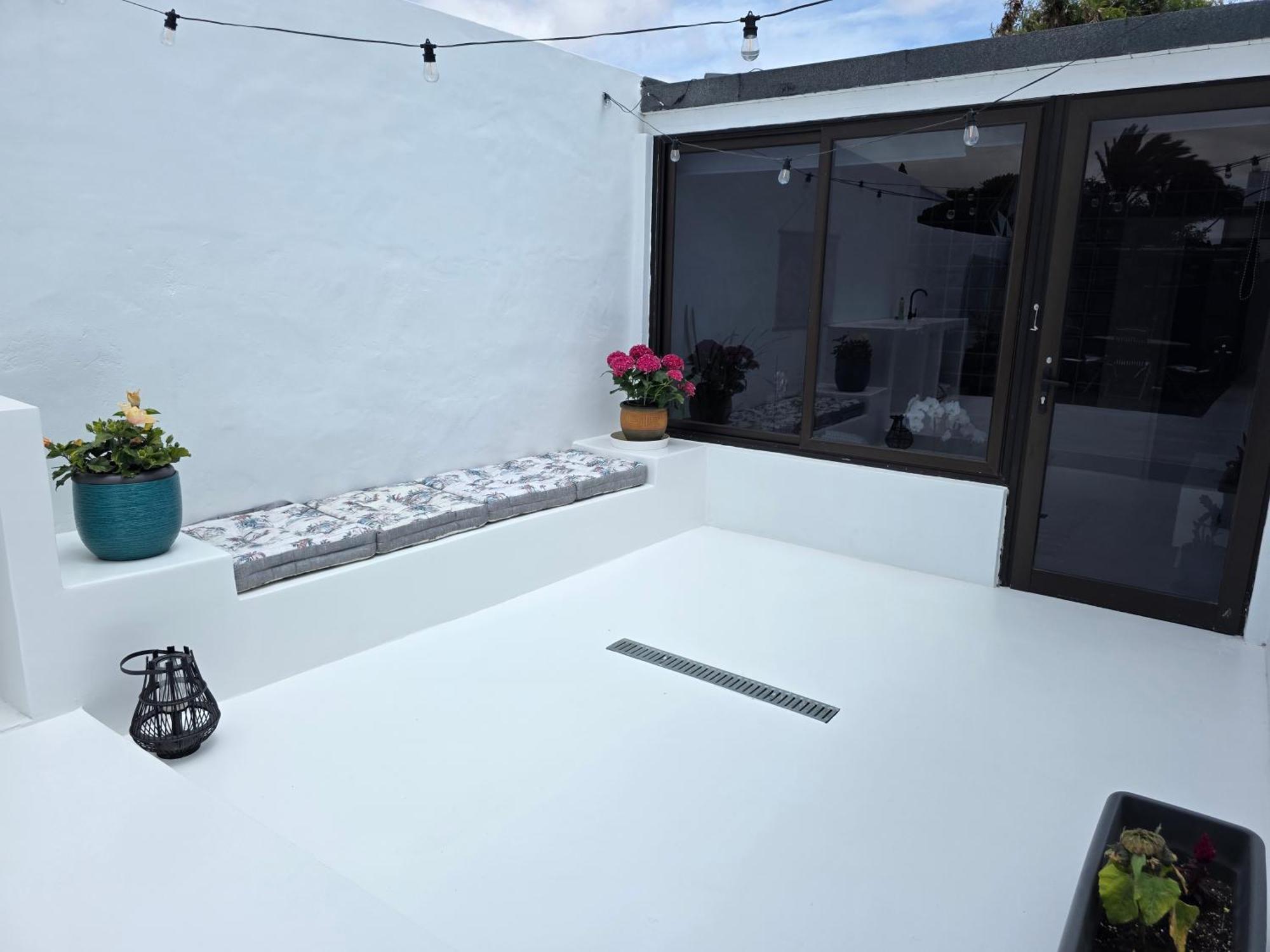 Alunita & Pirita, Habitacion Con Jardin, Terraza Y Wifi En Zona Tranquila Y Centrica Nazaret ห้อง รูปภาพ