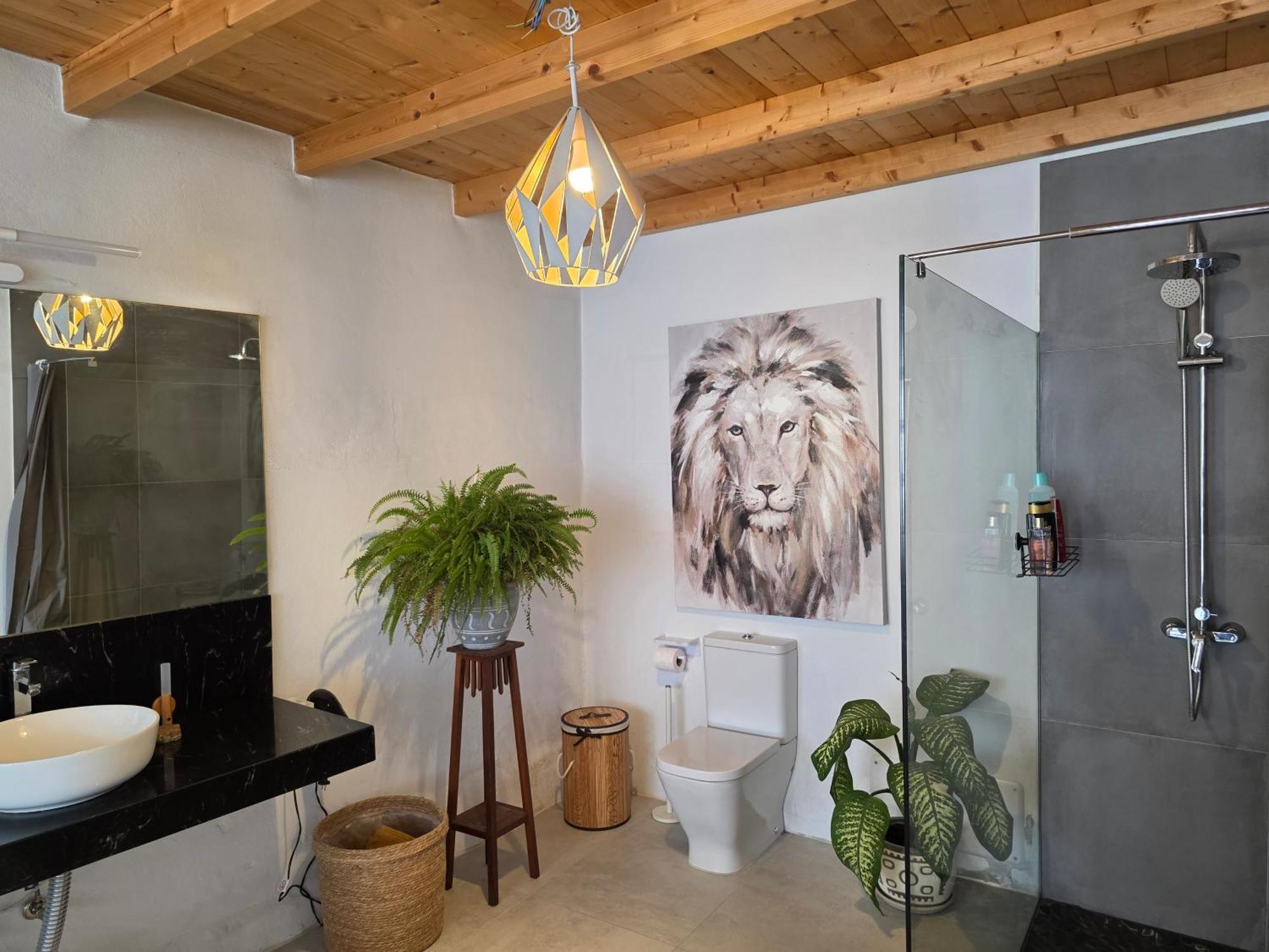 Alunita & Pirita, Habitacion Con Jardin, Terraza Y Wifi En Zona Tranquila Y Centrica Nazaret ห้อง รูปภาพ