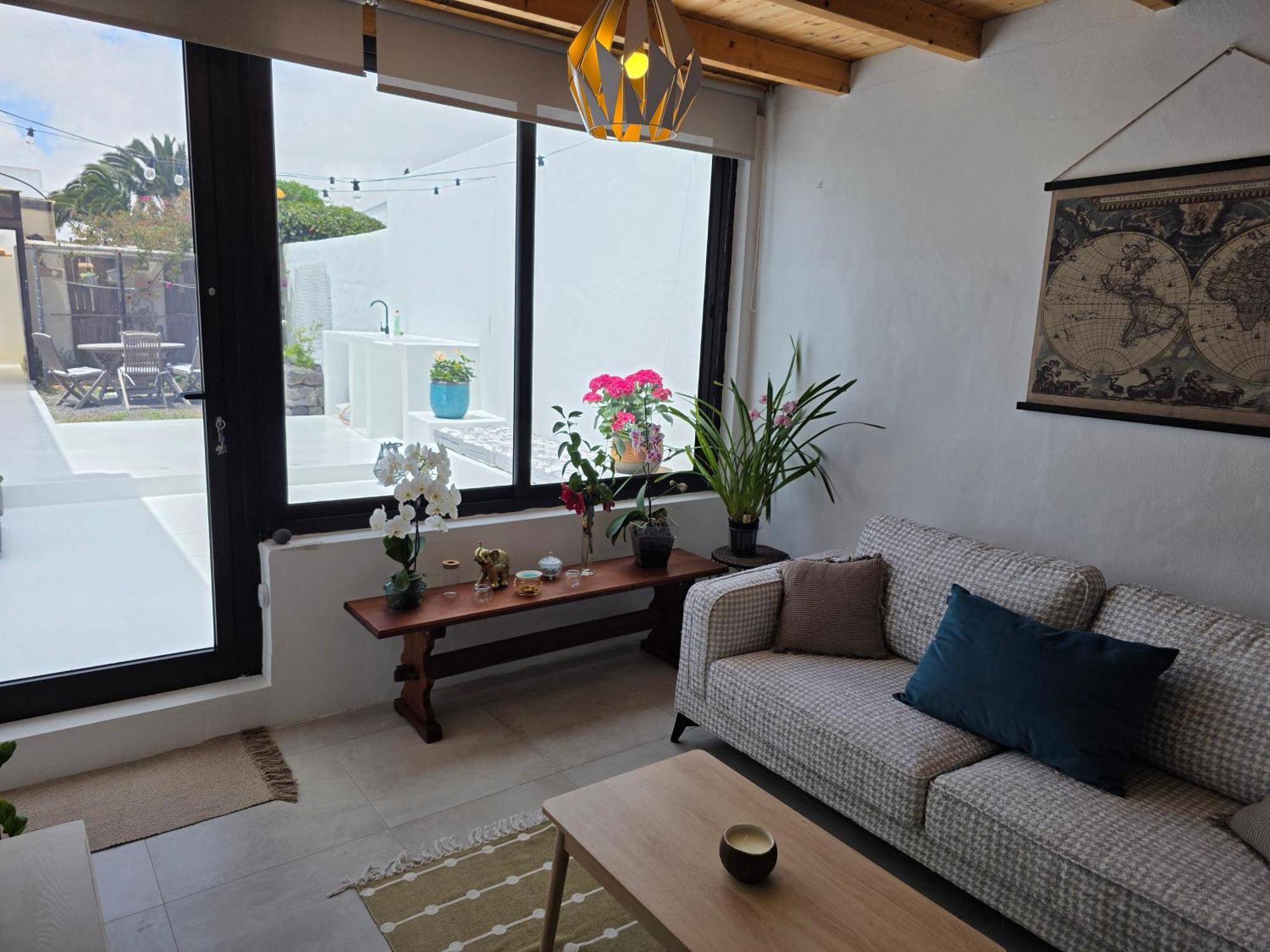 Alunita & Pirita, Habitacion Con Jardin, Terraza Y Wifi En Zona Tranquila Y Centrica Nazaret ห้อง รูปภาพ